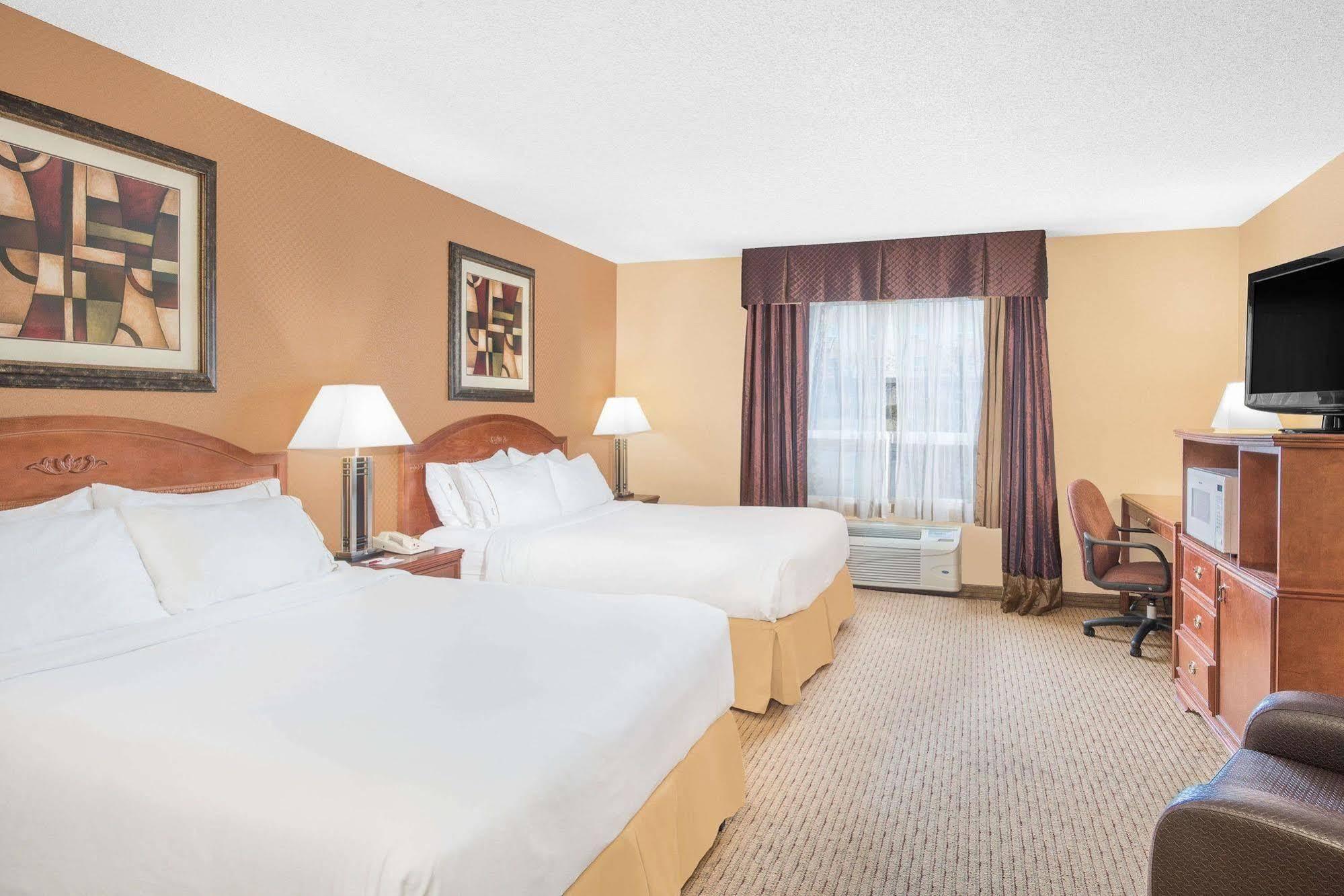 Best Western Plus West Edmonton Exterior photo