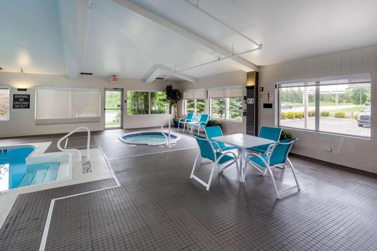 Best Western Plus West Edmonton Exterior photo