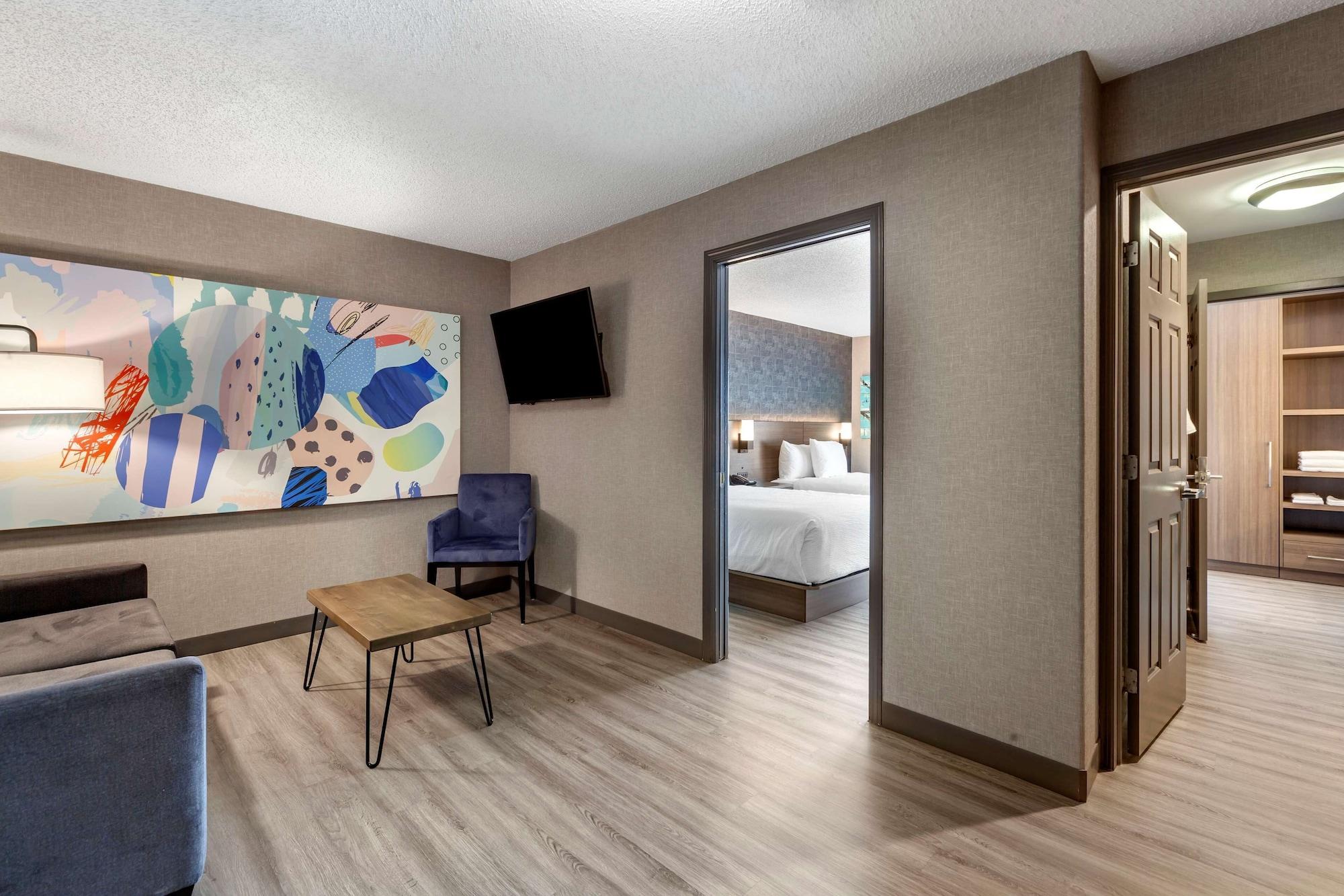 Best Western Plus West Edmonton Exterior photo