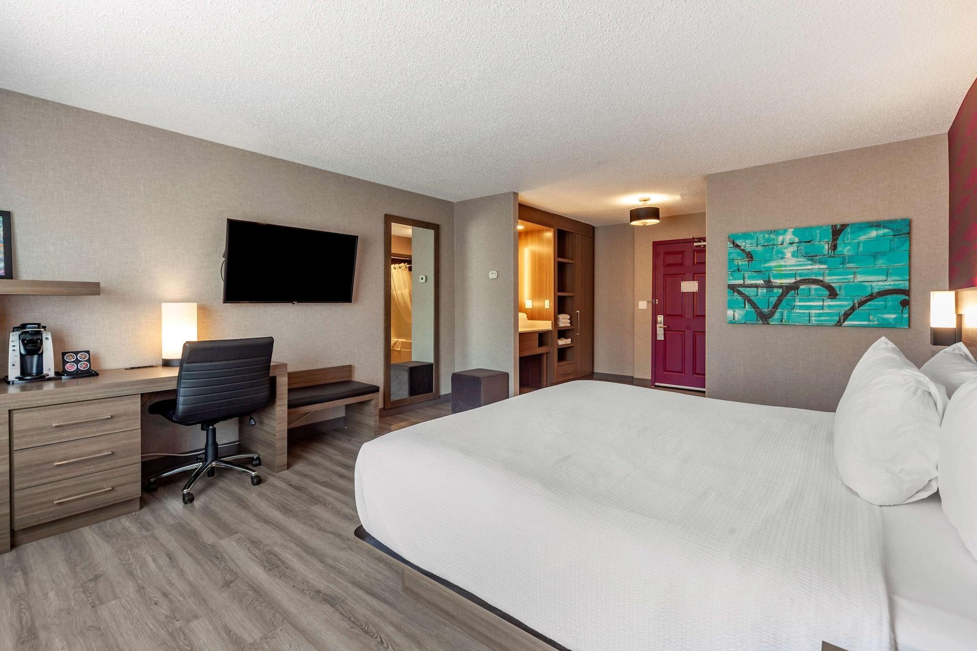 Best Western Plus West Edmonton Exterior photo